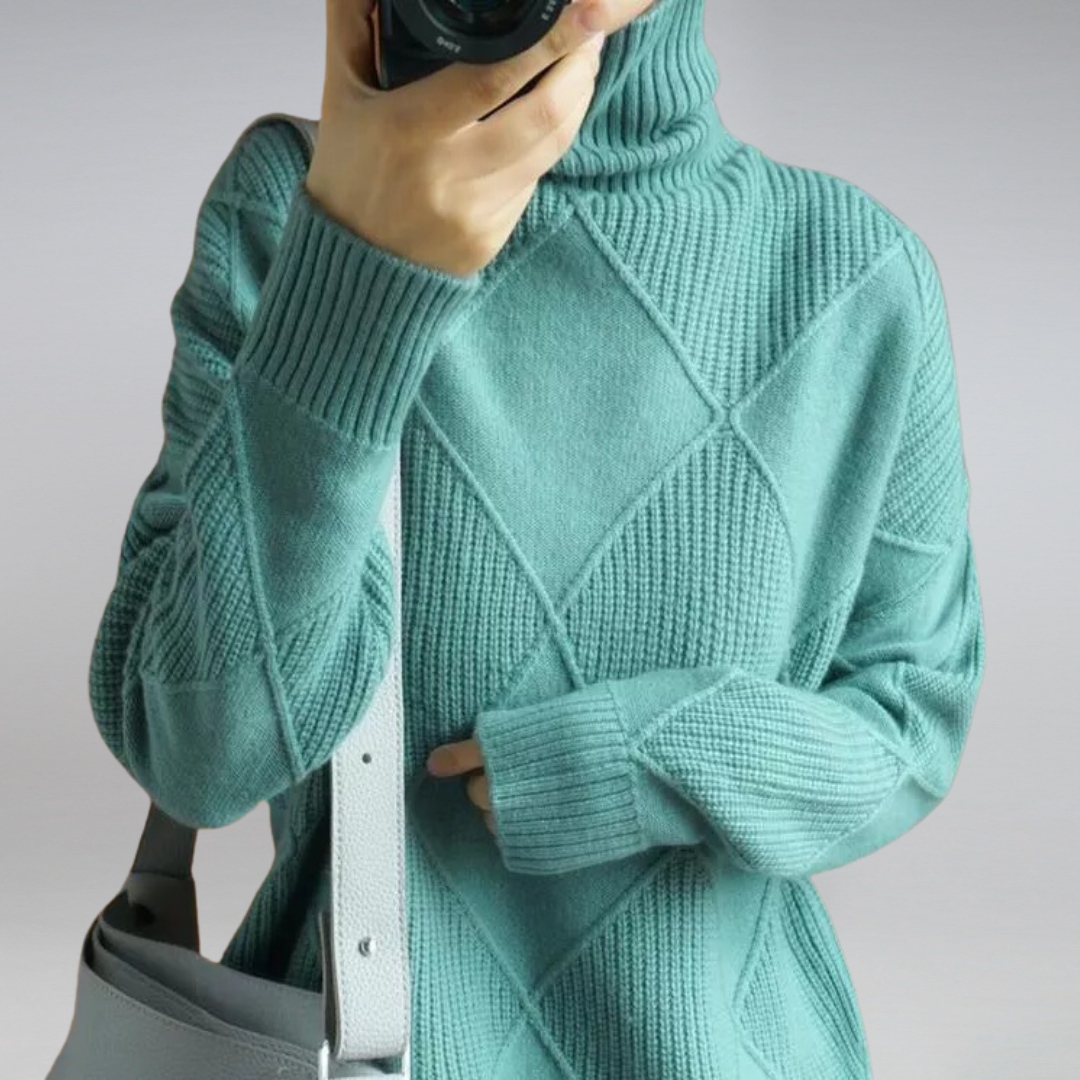 Amelie | Soft Turtleneck Knit