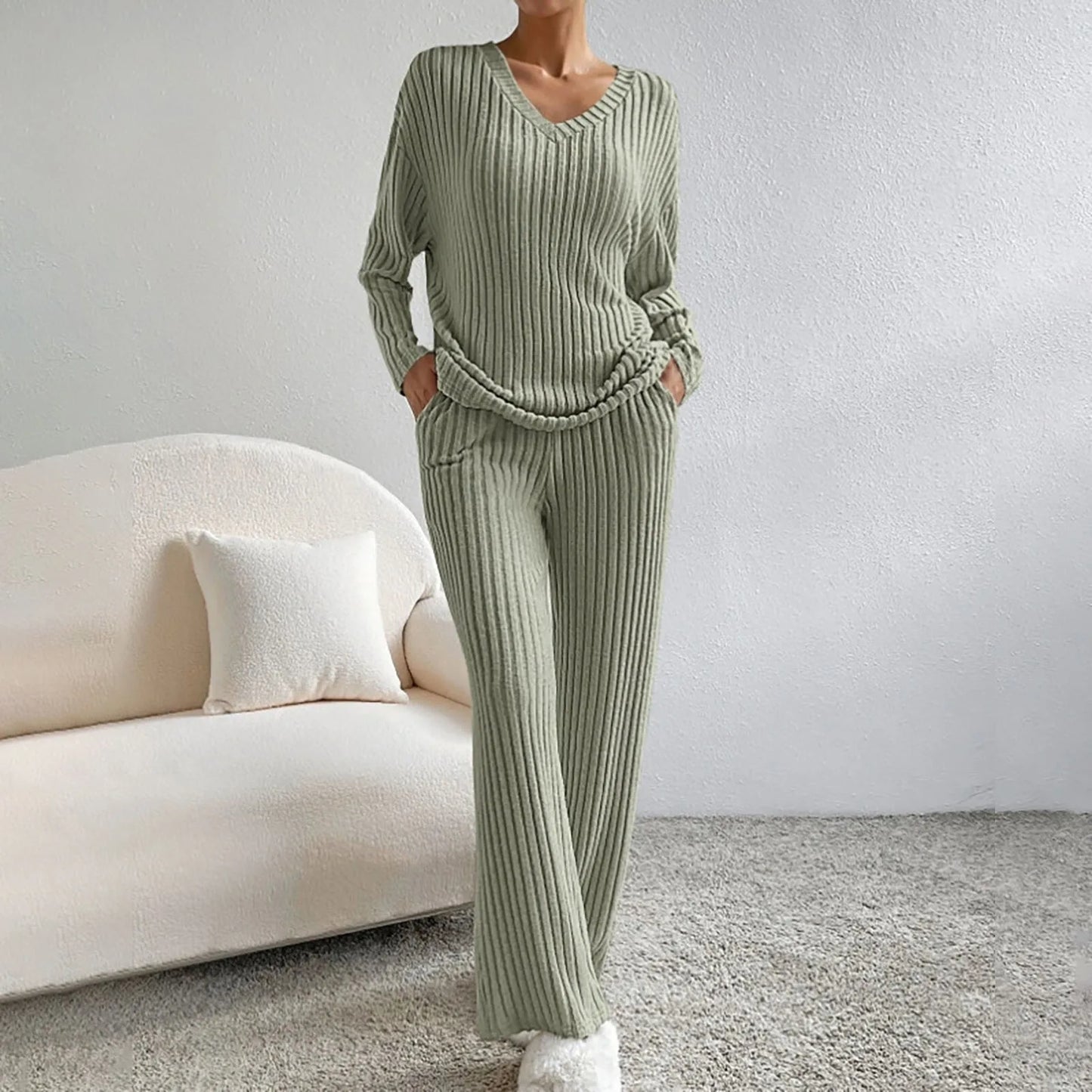 Scarlett™ | Knitted Elegant Set