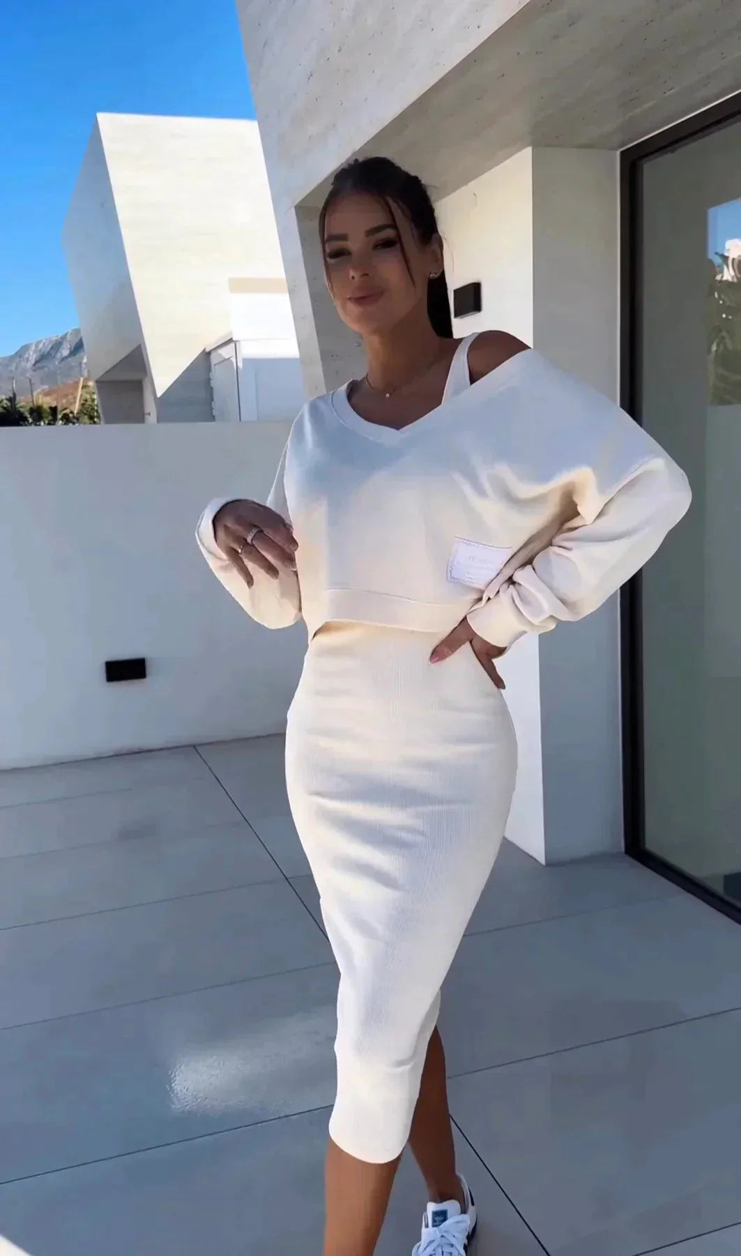 Juna Elegant Dress With Sweater