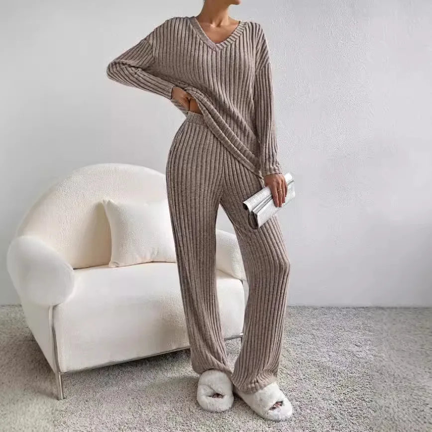 Scarlett™ | Knitted Elegant Set