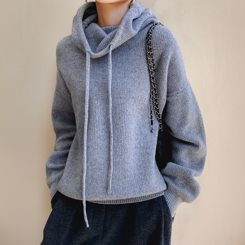 Chloe | Cosy Turtleneck
